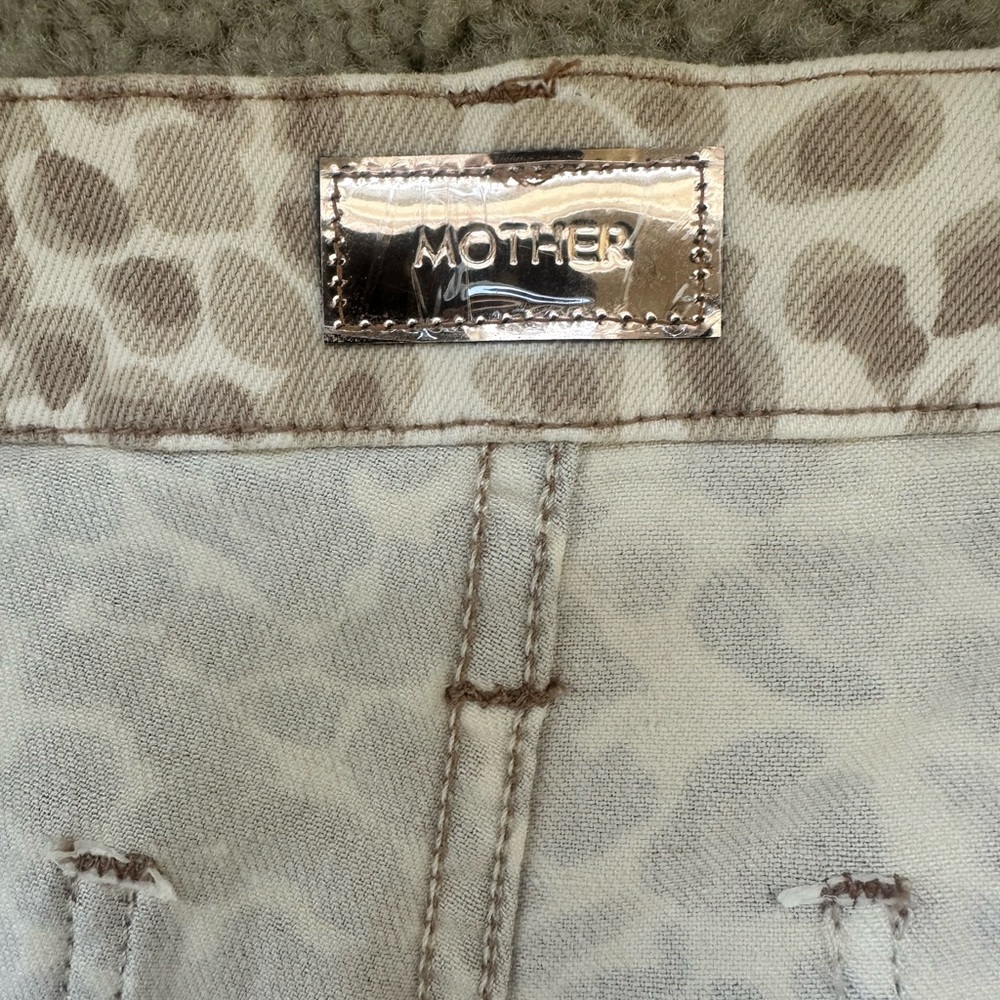 MOTHER Beige Leopard Print Wide-Leg Jeans - Picture 10 of 11